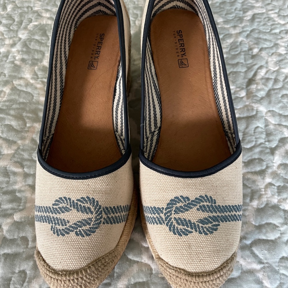 Sperry Women's Wedge Shoes - Cream and Navy - Picture 2 of 6